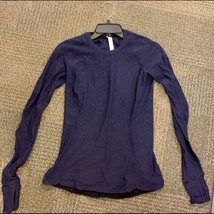 Lululemon running top, dark blue